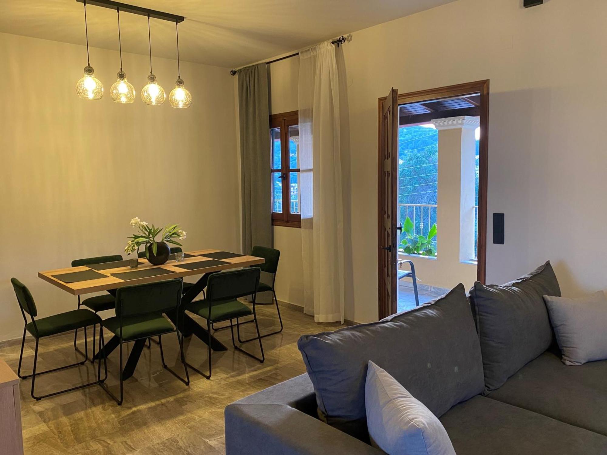 Villa Alexandra'S Boutique House Kato Garouna Esterno foto