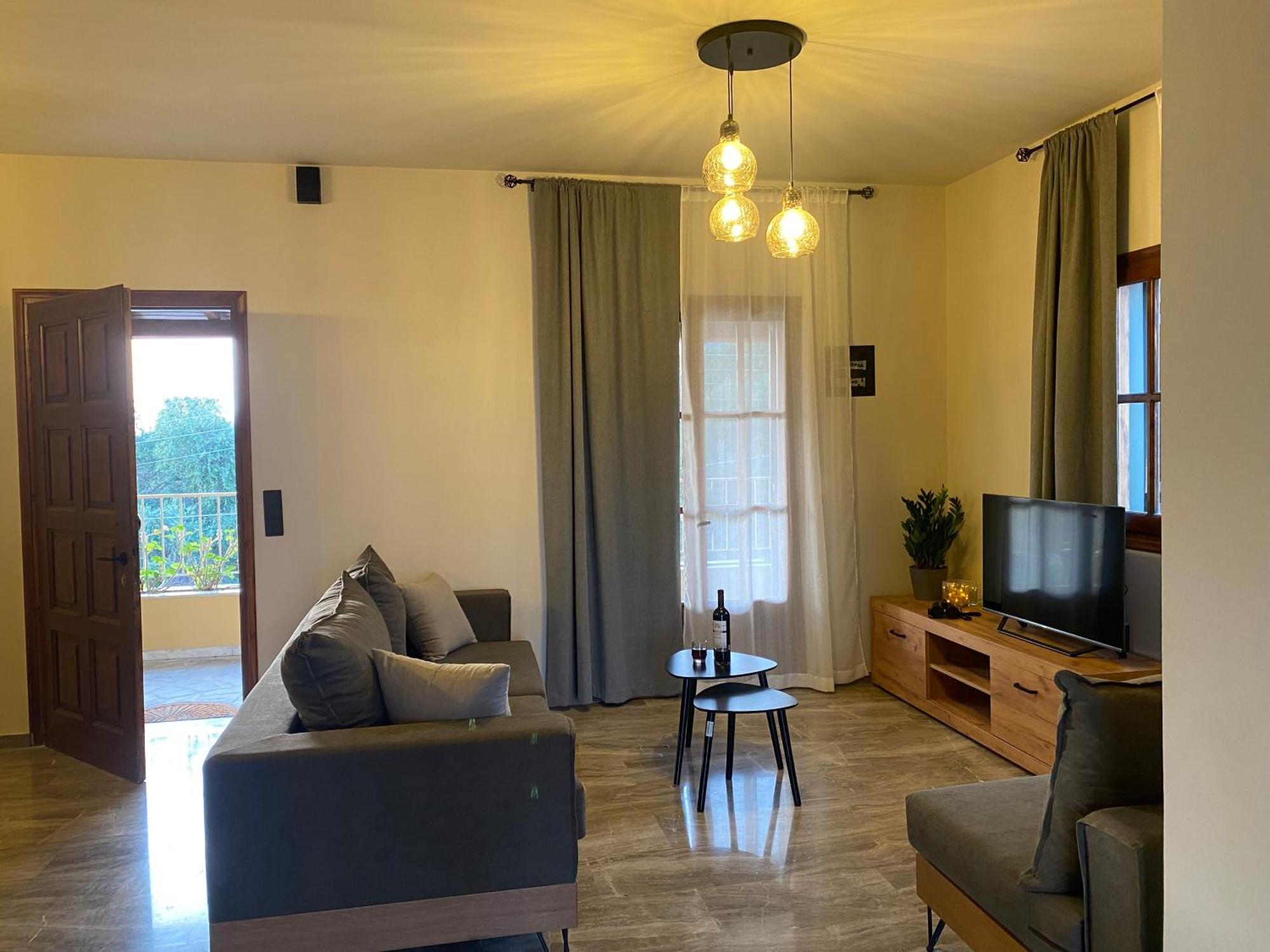 Villa Alexandra'S Boutique House Kato Garouna Esterno foto