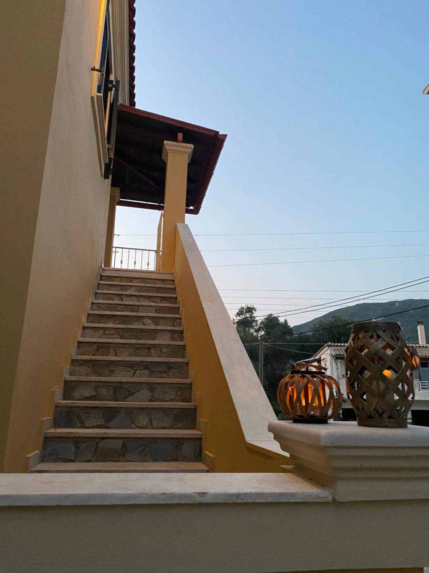 Villa Alexandra'S Boutique House Kato Garouna Esterno foto